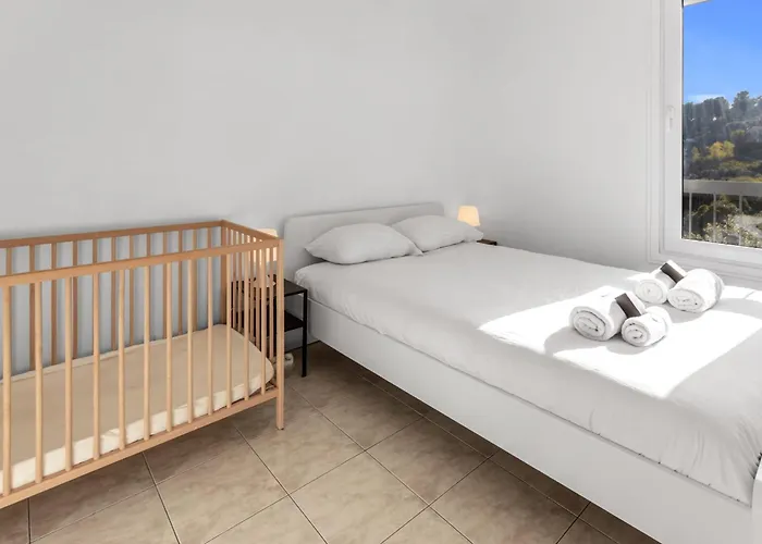 Le Pin - Peaceful - Parking - Comfort - Ac *