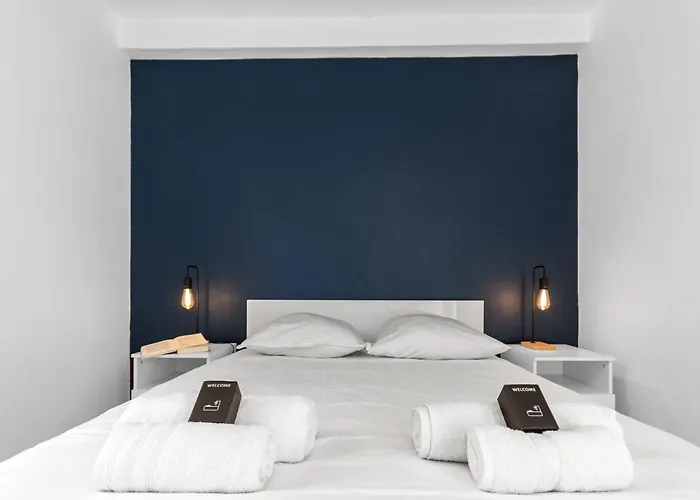 Le Pin - Peaceful - Parking - Comfort - Ac Lägenhet